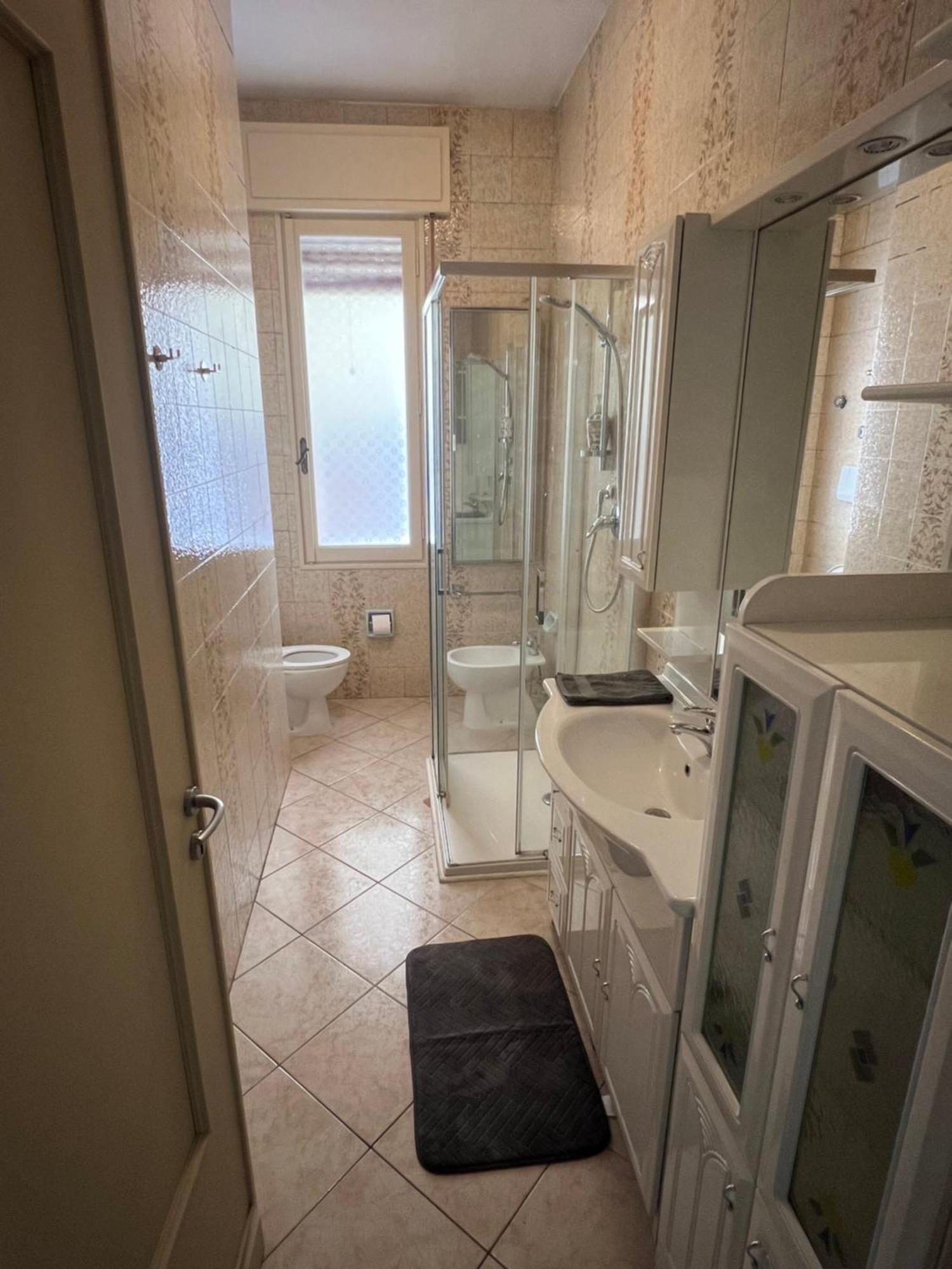 Camera Matrimoniale con Bagno Privato Esterno